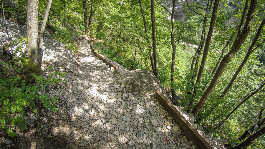 DCIM100GOPROG0051480.